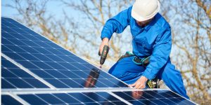 Installation Maintenance Panneaux Solaires Photovoltaïques à Blyes
